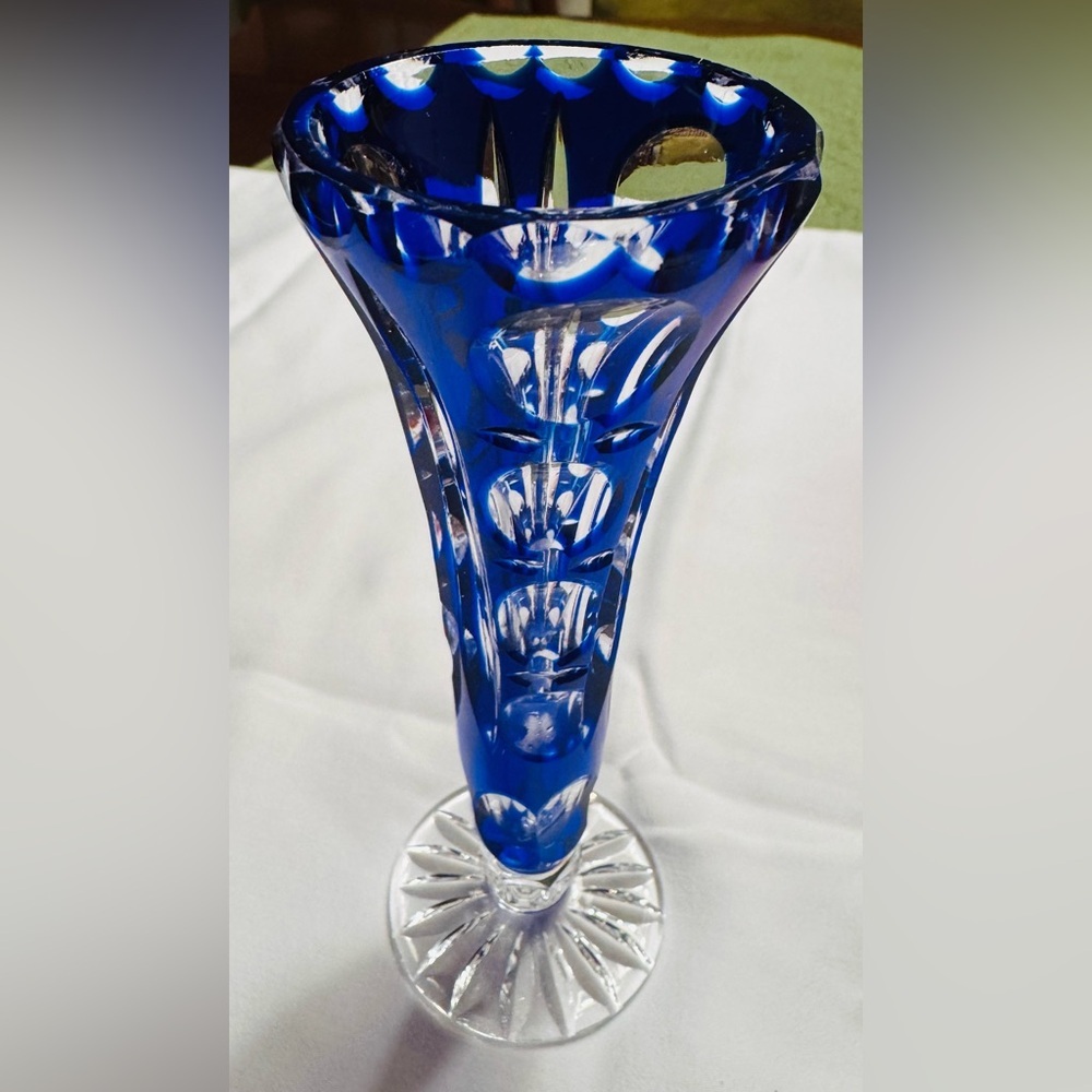 Vintage cobalt blue crystal vase